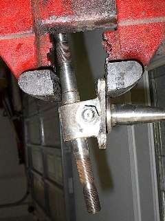 right side swivel pin and knuckle