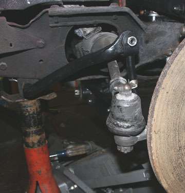 MGB sway bar over tie rod at full compression